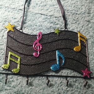 Sweatshirt/hat/scarf/ect. Holder